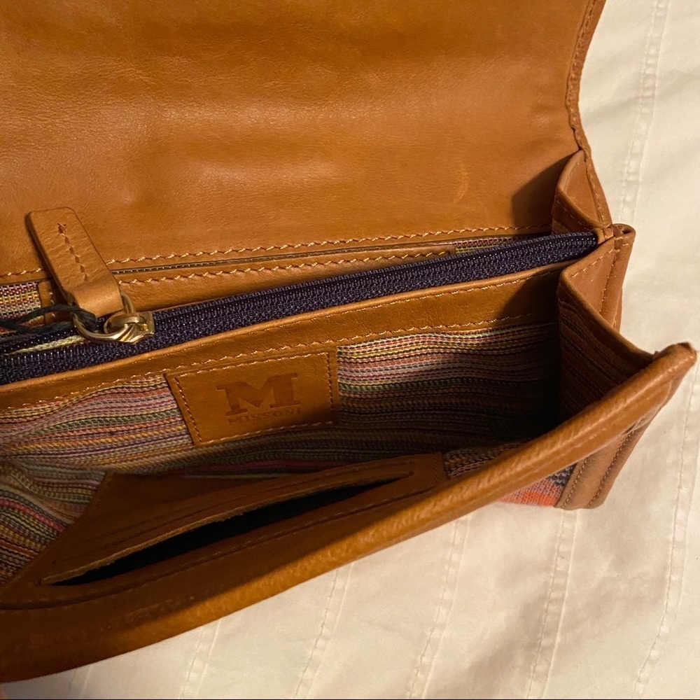 NWT AUTHENTIC‎ Missoni Wallet. Mint. Paid $285 - Picture 8 of 10